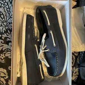 Boat shoes size 8.5 navy and brown